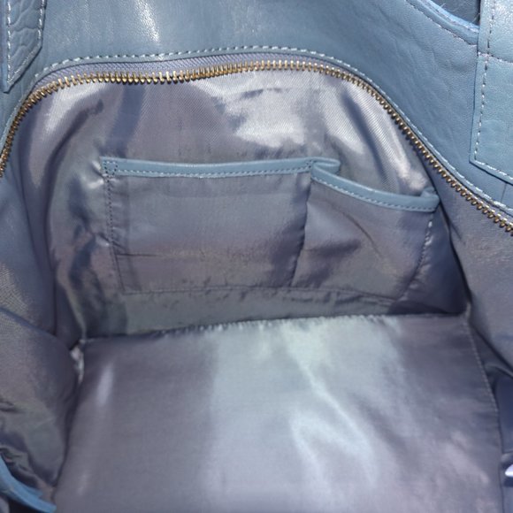Anthropologie *New Never used Without tags* blue large pebble grain tote - Picture 8 of 8